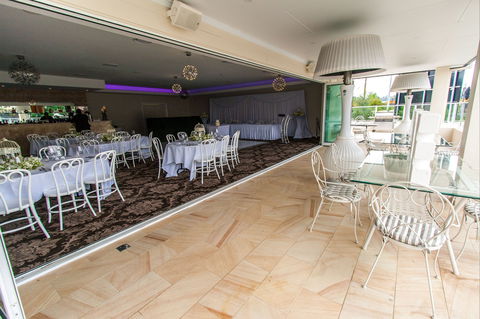 Allure Restaurant - Accommodation BNB 1