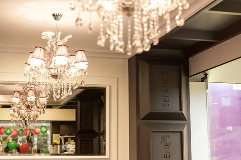 Selene's Chocolate Bar - Box Hill - Accommodation BNB 0