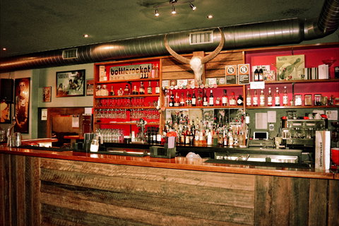 Bottlerocket Bar And Cafe - Accommodation BNB 1
