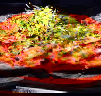 Downtown Pizzeria - Accommodation BNB