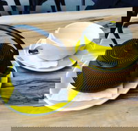 Ducky On Clyde Cafe - Accommodation BNB