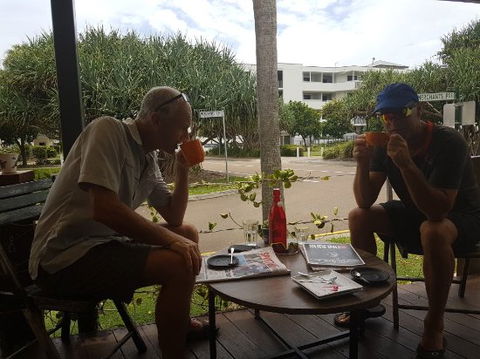 Waiting For Huey - Accommodation BNB 0