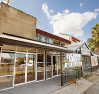 Commercial Hotel - Accommodation BNB
