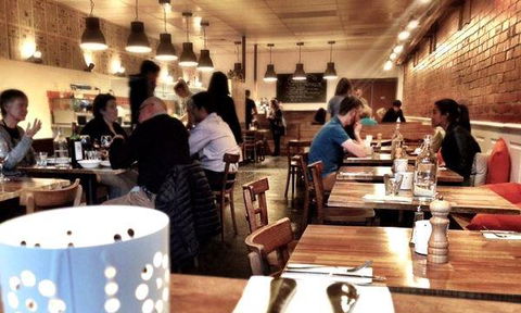 Roule Galette Carnegie - Accommodation BNB 18