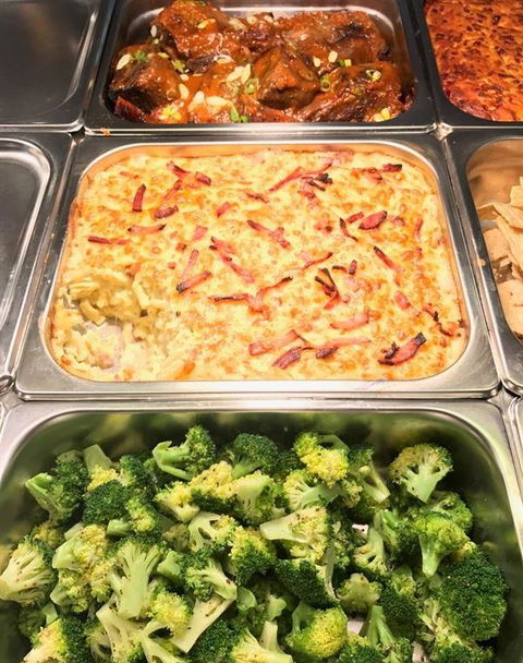 Famished Homestyle Food Bar - Accommodation BNB 8