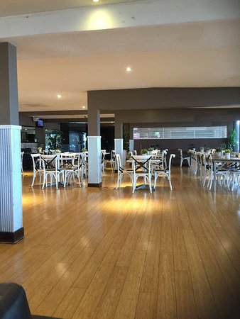 Maximilians On The Waterfront - Accommodation BNB 9