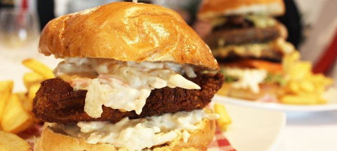 The Loft Caringbah - Accommodation BNB 9