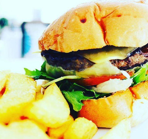 The Loft Caringbah - Accommodation BNB 3