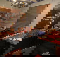 Magic Curries Indian Restaurant - Accommodation BNB