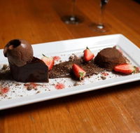 Spoons Riverside - Accommodation BNB