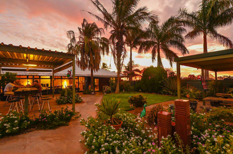 Devils Marbles Hotel–Wauchope - Accommodation BNB 0