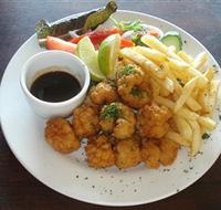 Beachfront Hotel - Accommodation BNB