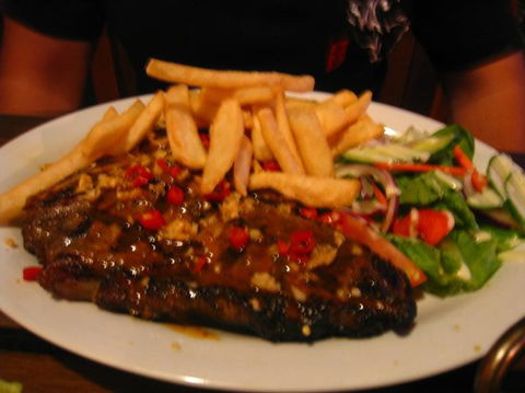 Beachfront Hotel - Accommodation BNB 4