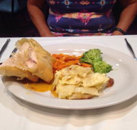 Crystal Room Restaurant - Accommodation BNB