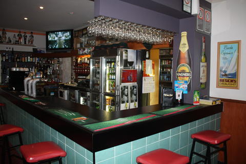 The Bennett Hotel - Accommodation BNB 3
