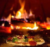 Jens Woodfired Pizzas - Accommodation BNB