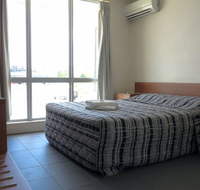 Upper Ross Hotel - Accommodation BNB