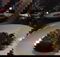 The Willow Tree Hotel - Accommodation BNB