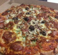 Eat-a-Pizza - Accommodation BNB