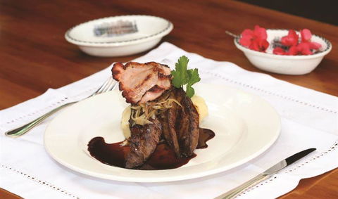 Jandowae Chargrill Bistro - Accommodation BNB 11
