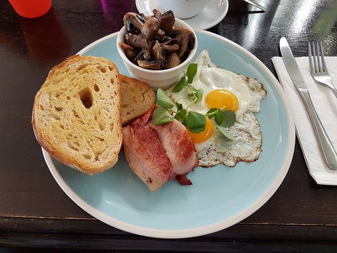 Plum Tucker - Accommodation BNB 0