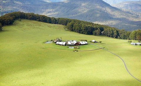 The Peak Restaurant At Spicers Peak Lodge - Accommodation BNB 12