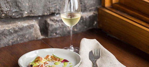 The Peak Restaurant At Spicers Peak Lodge - Accommodation BNB 2