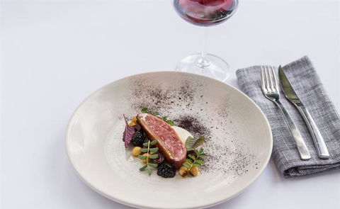 The Peak Restaurant At Spicers Peak Lodge - Accommodation BNB 7