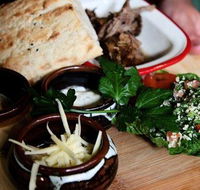 Worn-Out-Wares Cafe - Accommodation BNB