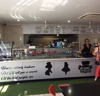 Mad Hatterz Cafe - Accommodation BNB