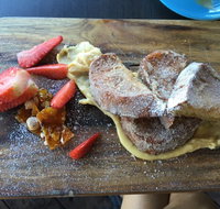 Q Bar and Brasserie on The Avenue - Accommodation BNB
