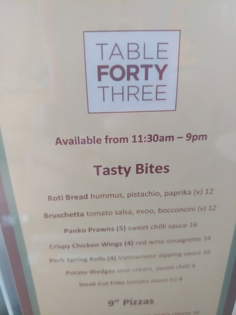 Table Forty Three - Accommodation BNB 8