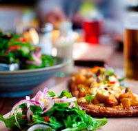 Central Restaurant - Accommodation BNB