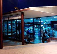Inn-dulgence Cafe - Accommodation BNB