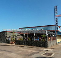 The Buff Club - Accommodation BNB