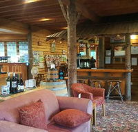 Feathers Bistro - Accommodation BNB