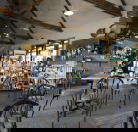 Holy Cow Cafe - Accommodation BNB