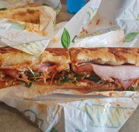 Subway - Accommodation BNB