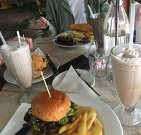 Top Notch Cafe - Accommodation BNB