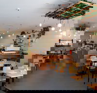 The Broadway Eatery - Accommodation BNB