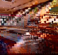 VINA H Cafe And Restaurant - Accommodation BNB