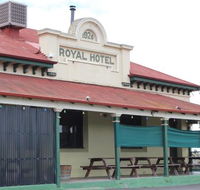 Royal Hotel - Accommodation BNB