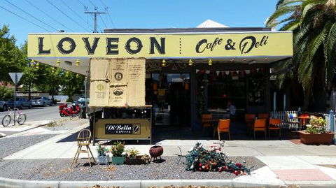 Loveon Cafe - Accommodation BNB 0