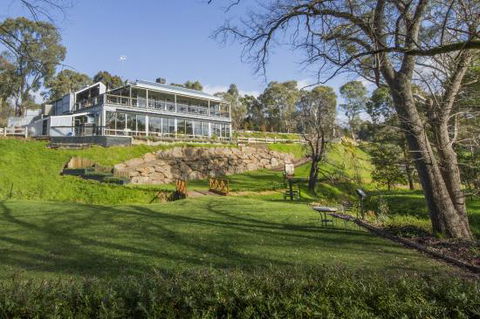 Inglewood Inn - Accommodation BNB 0