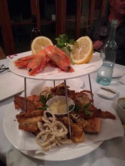 Blues Restaurant - Accommodation BNB 3