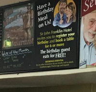 Sir John Franklin Hotel - Accommodation BNB