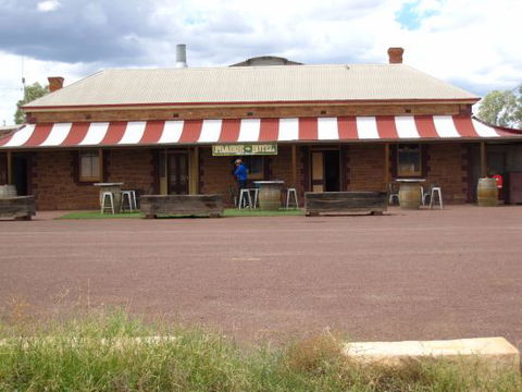 Prairie Hotel - Accommodation BNB 0