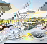 Upstairs at Hollick - Accommodation BNB