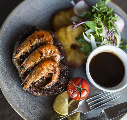 Punjabi Fusion Korora - Accommodation BNB 19