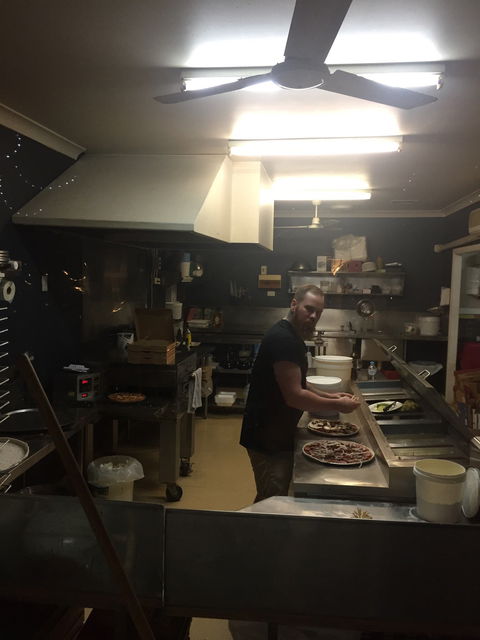 Montville Gourmet Pizzeria Cafe - Accommodation BNB 3